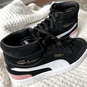 Puma Womens Sneakers Size 9